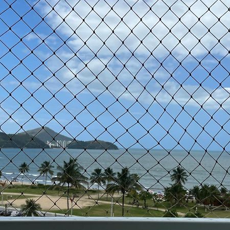 Apto Beira Mar Pe Na Areia Caraguatatuba Exterior foto