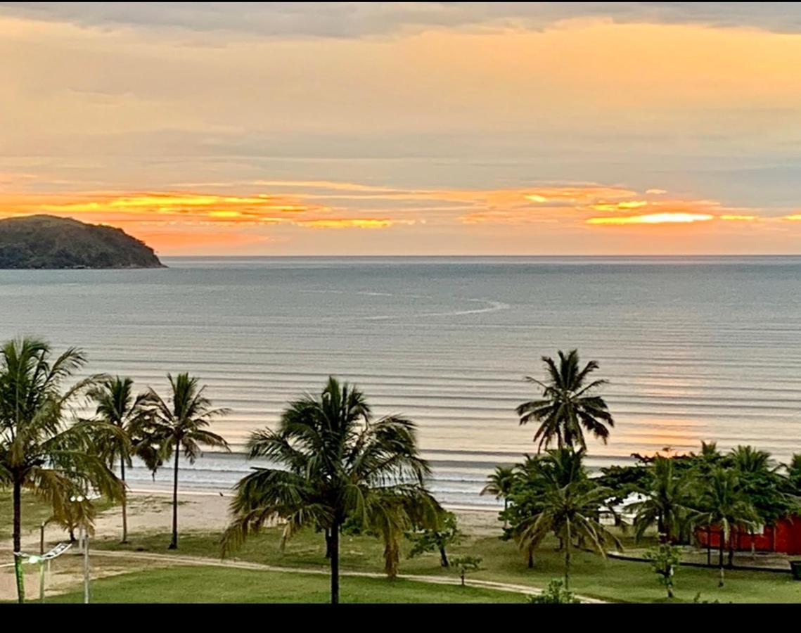 Apto Beira Mar Pe Na Areia Caraguatatuba Exterior foto
